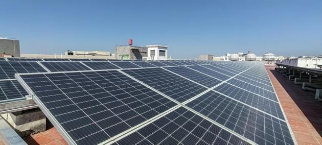 科华屋顶光伏与光伏材料 技术协同与选型指南